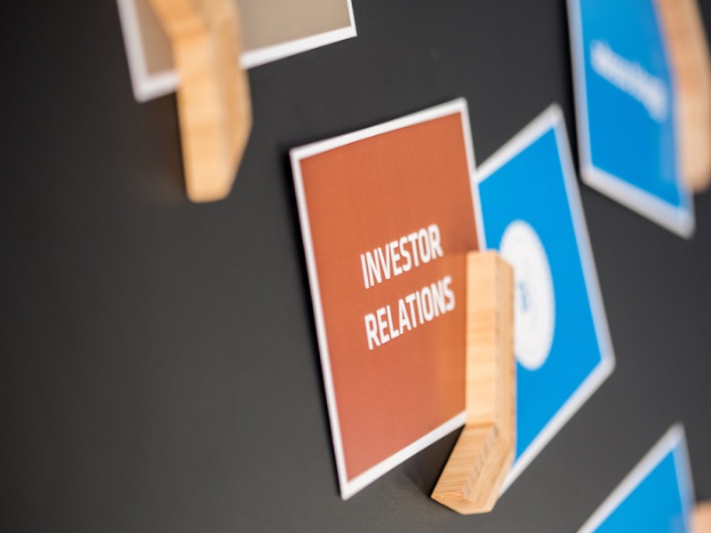 Card with the label Investor Relations